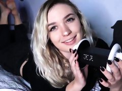 Sensual blonde teen playing with her new sex toy on webcam
