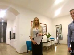 HUNT4K. Man rents an apartment and fucks a blonde immediately