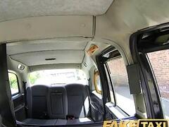 Creampie for hot Hungarian brunette in London taxi