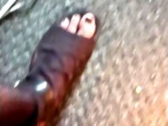Giantess Creaking the Floor Walking Around in Sandals